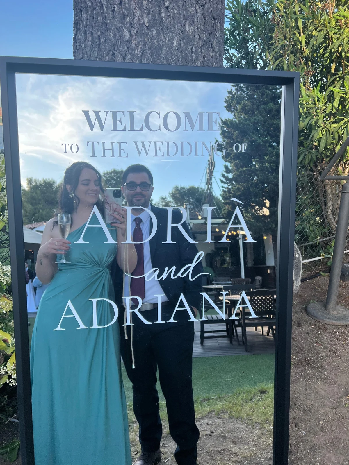 Espejo personalizado de boda con nombres